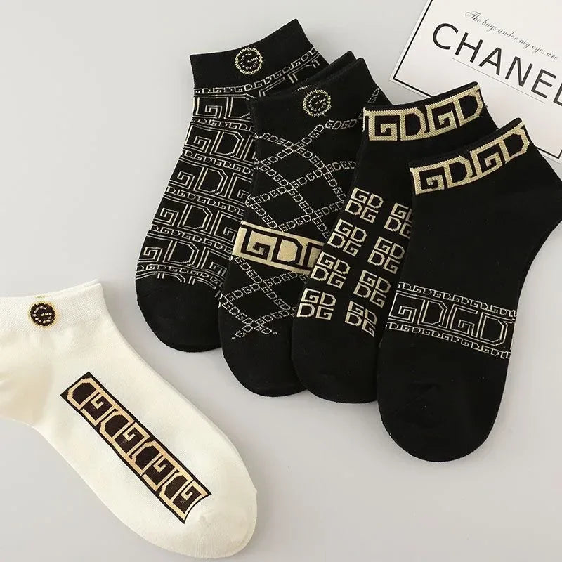 10 Pairs Men's Thin Breathable Low-Cut Anti-Odor Moisture-Wicking Socks