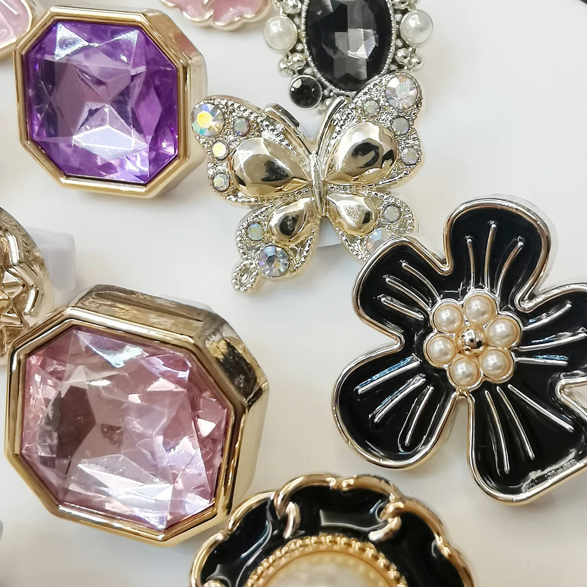 4PCS Flowers Shoelaces Charms Butterfly Shoes Buckles DIY Geometric Clips